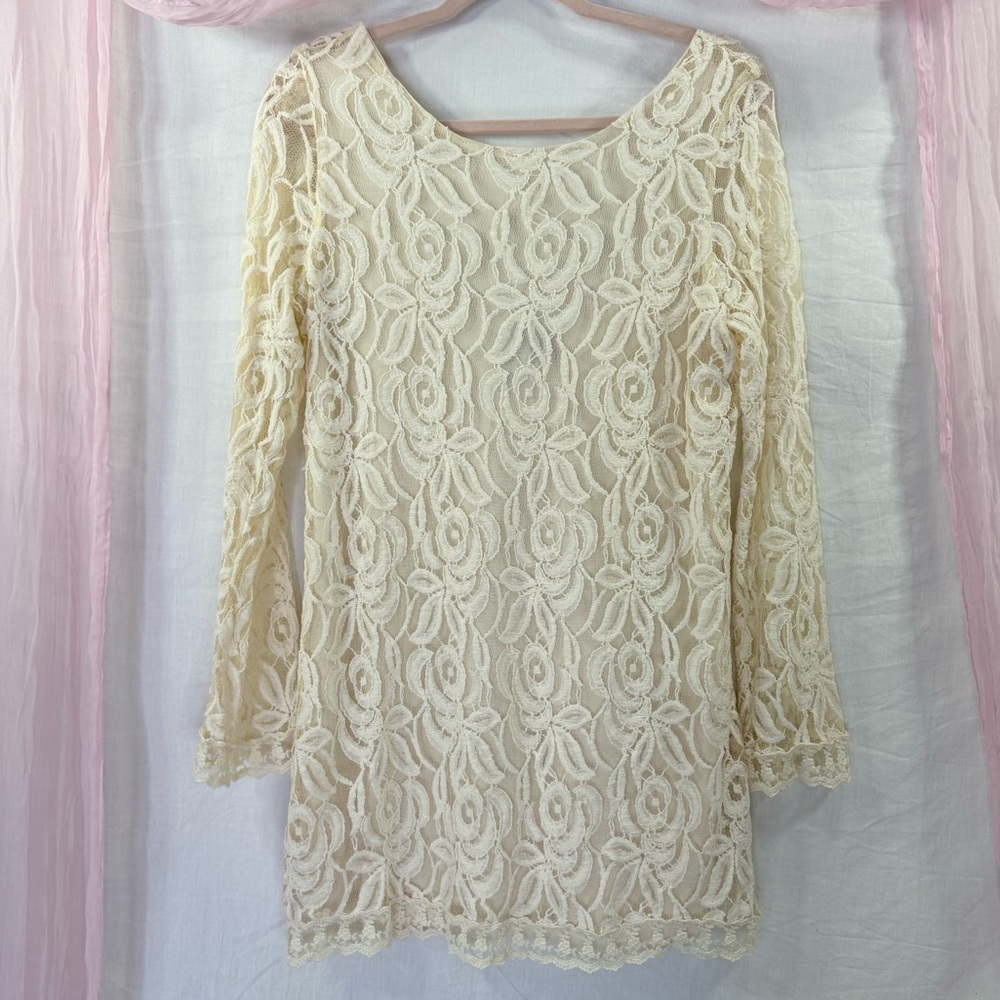 Fire Los Angeles Lace Shift Dress – Ivory Floral Overlay – Lined | Size S